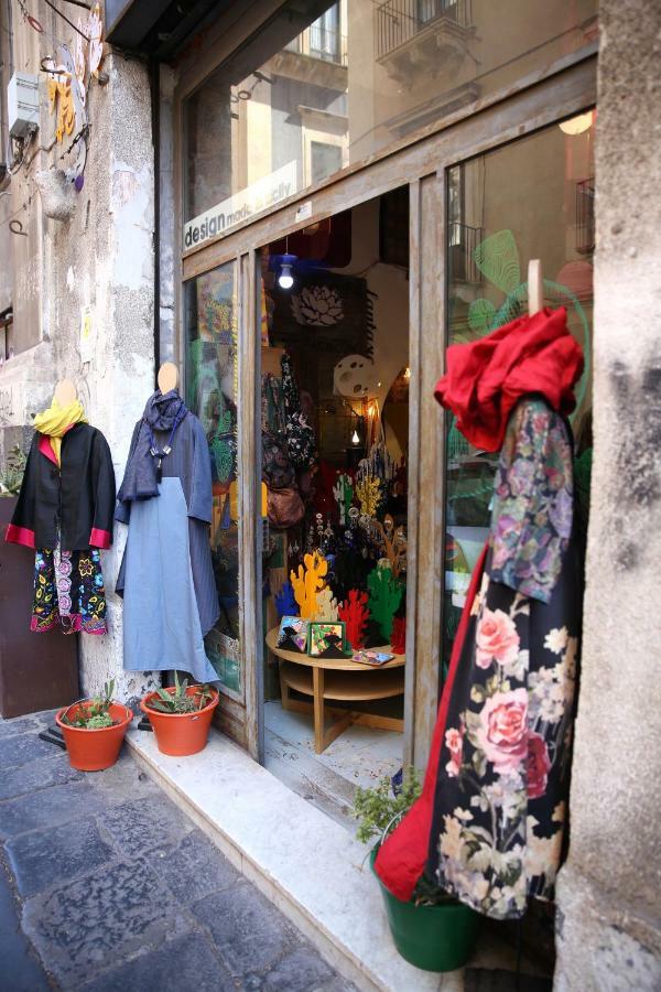 Casa Famoso Villa Catania Exterior photo