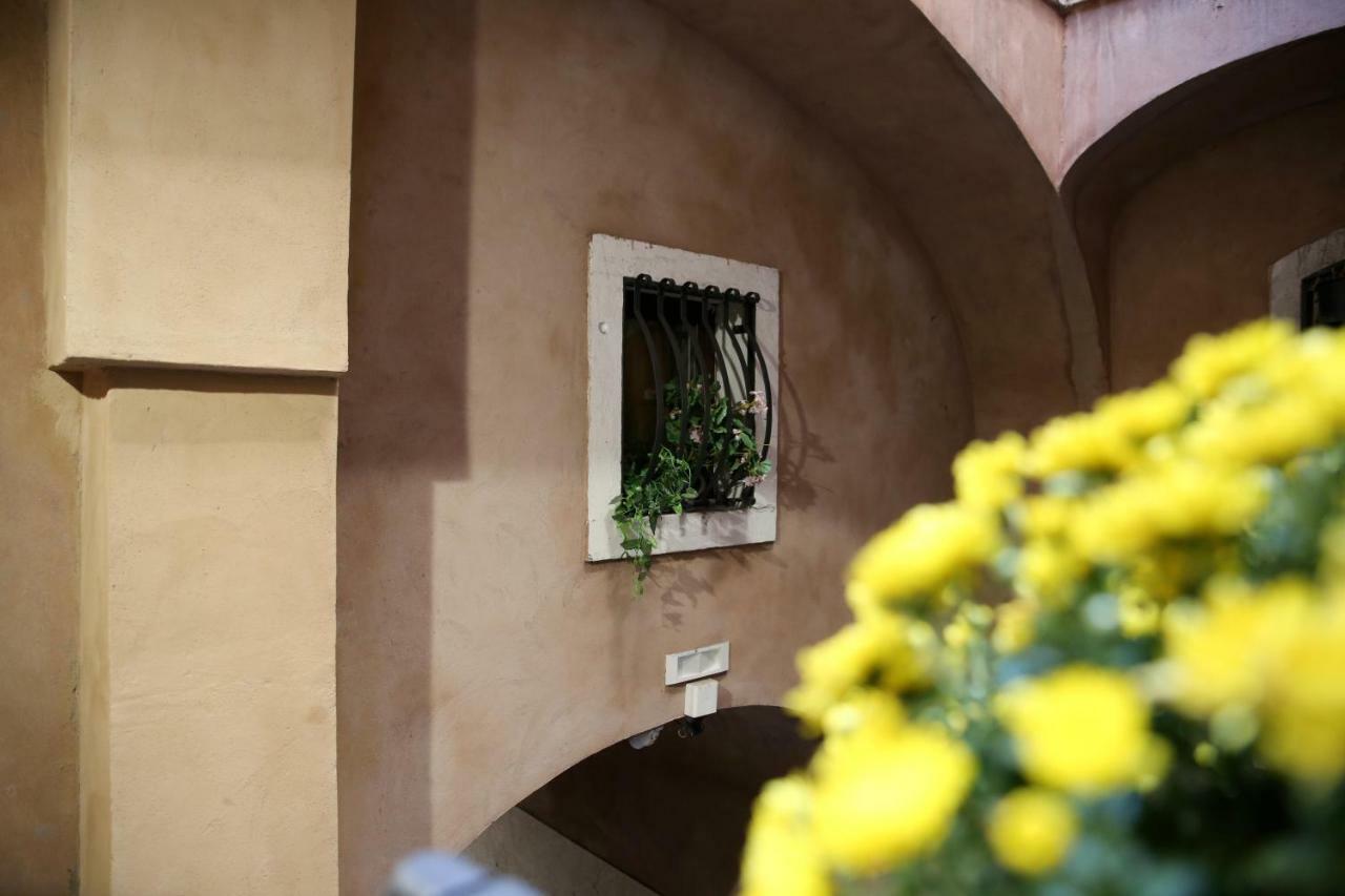 Casa Famoso Villa Catania Exterior photo