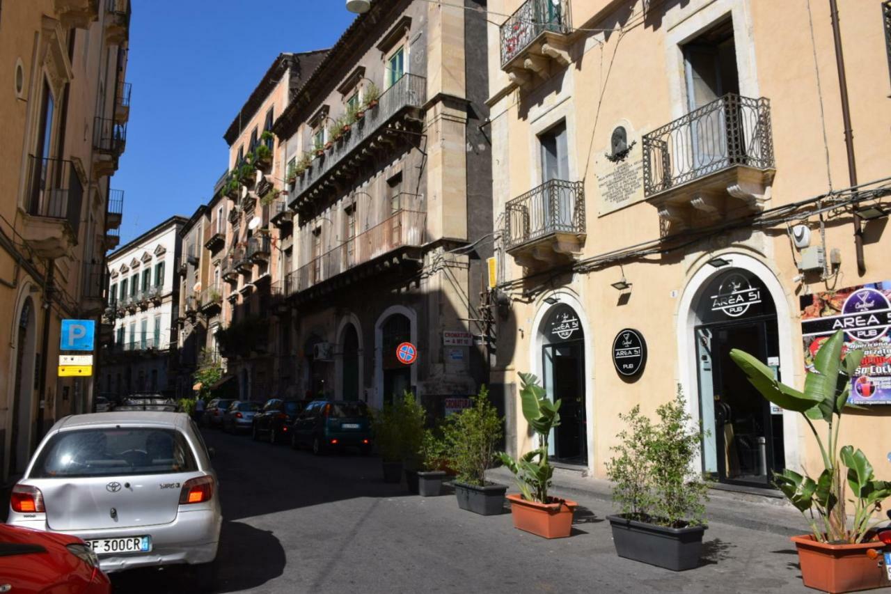 Casa Famoso Villa Catania Exterior photo