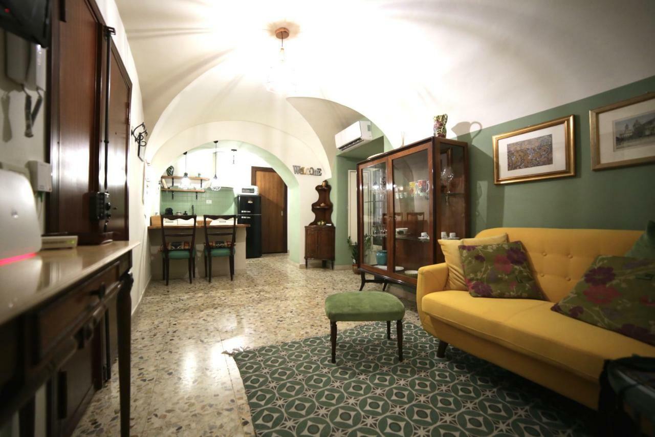 Casa Famoso Villa Catania Exterior photo